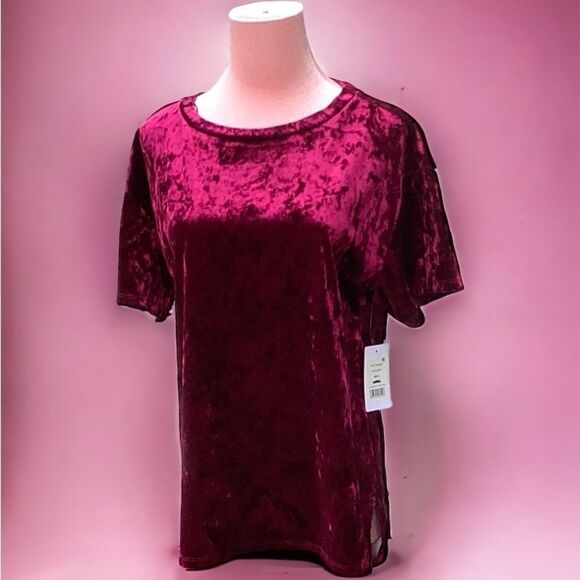 89 TH + MADISON NWT WOMENS SOFT VELVET SHORT SLEEVES BURGUNDY BLOUSE TOP  SMALL - Picture 4 of 10